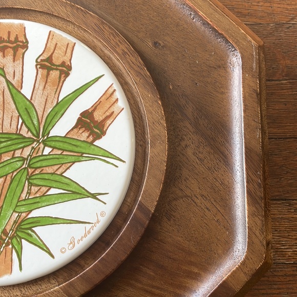 Asian inspired vintage wooded/ceramic cracker/cheese serving tray. - Picture 6 of 10